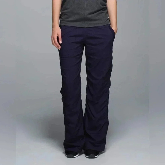 lululemon athletica Pants - Lululemon indigo  dance pant 8